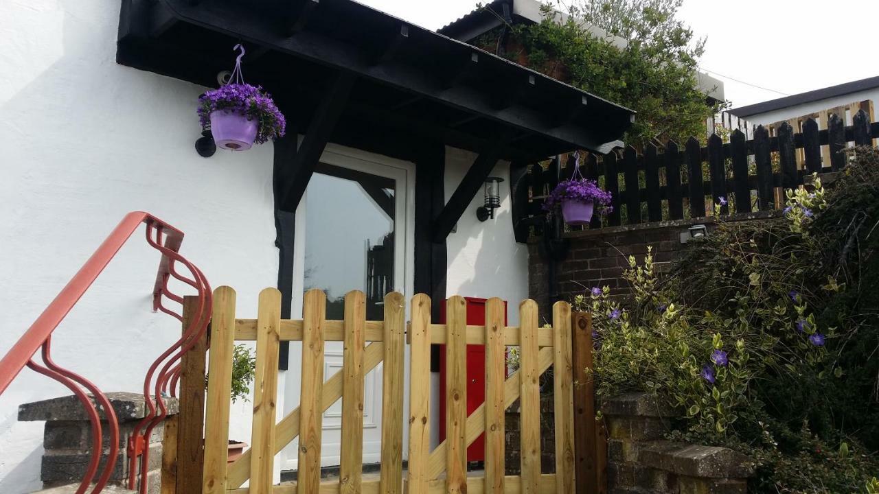 Appartement Welsh Row House à Llandegla Extérieur photo