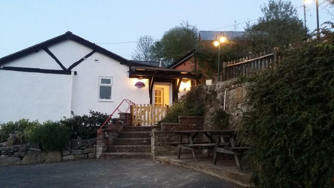 Appartement Welsh Row House à Llandegla Extérieur photo